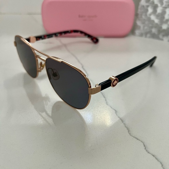 Kate Spade ♠️ RaglanG/S Sunglasses - Picture 2 of 7